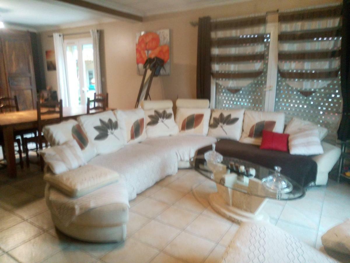 Апартаменты Chez Mamiyo Галларг-ле-Монтюё Экстерьер фото